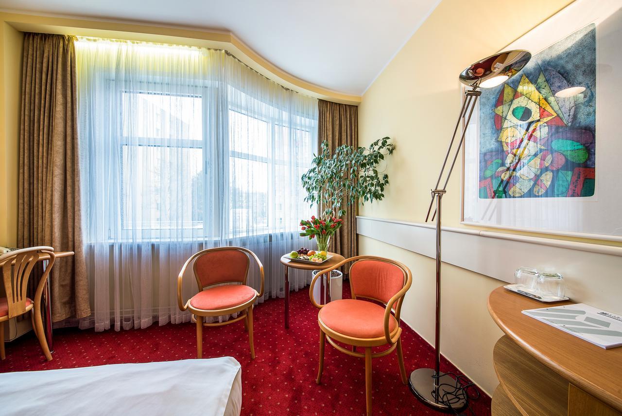 Hotel Jana Přerov Екстериор снимка
