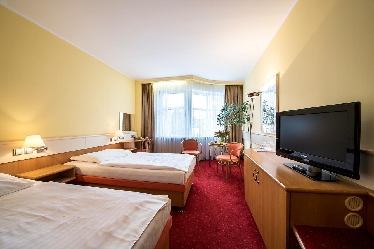 Hotel Jana Přerov Екстериор снимка