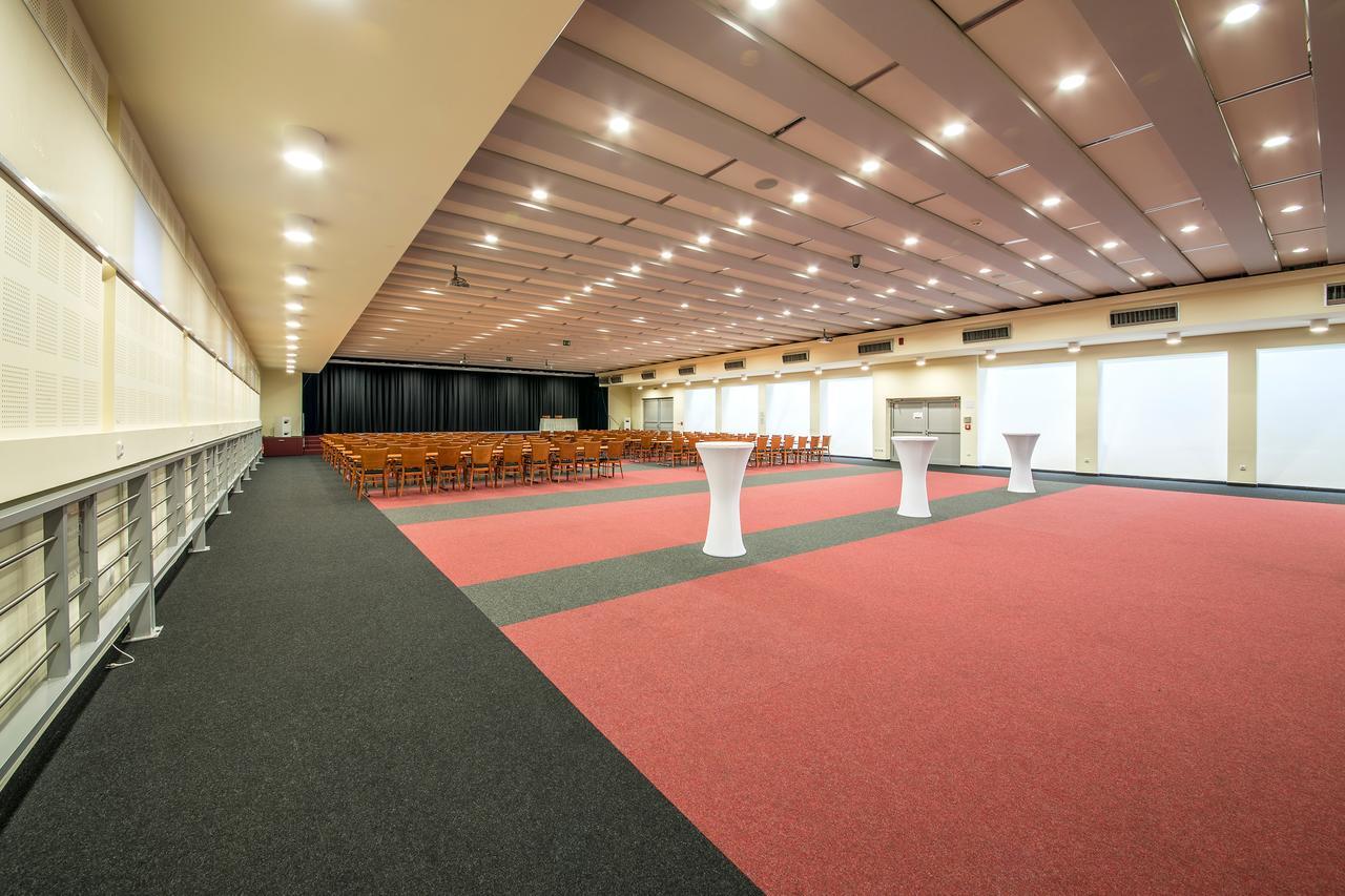 Hotel Jana Přerov Екстериор снимка