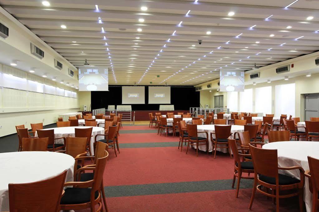 Hotel Jana Přerov Екстериор снимка